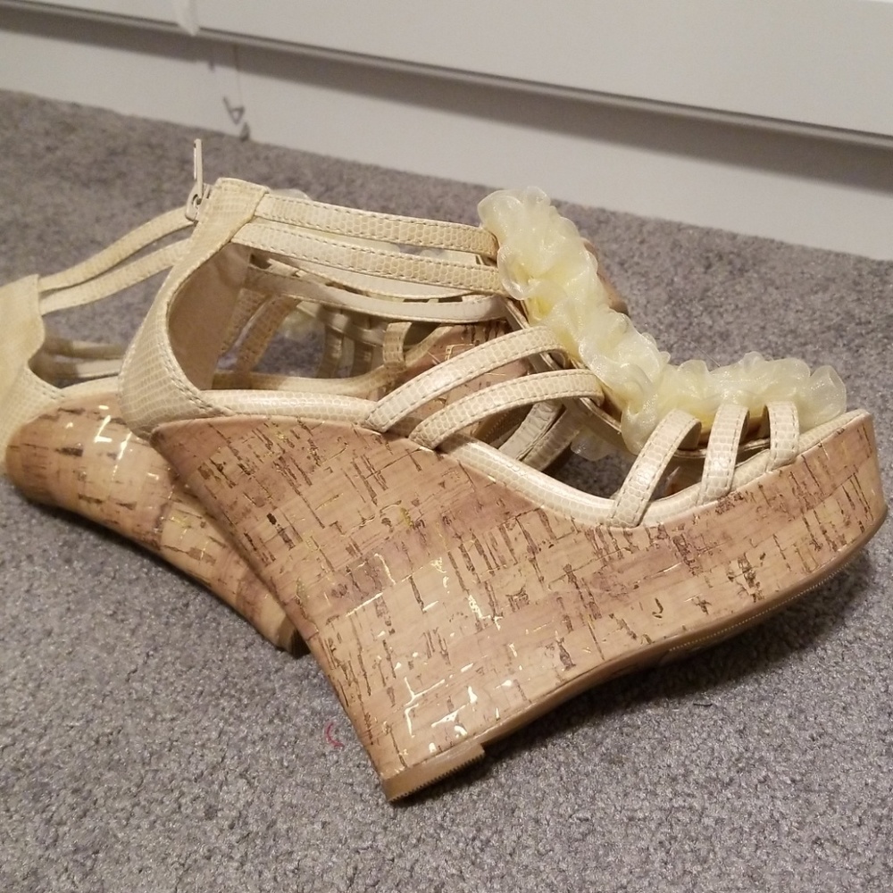 Wedges - Picture 6 of 7